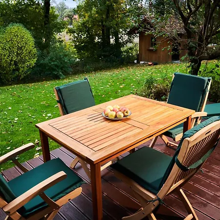 Апартаменты Romantik Garten-apartment
